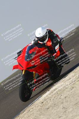 media/Nov-01-2025-TrackDaz (Sat) [[2b4d5192bc]]/A Group/11am (Turn 2 Inside)/